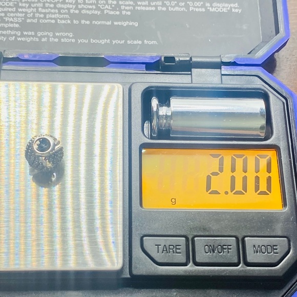 EUC Pandora 791749CZ Sterling Silver Majestic Feathers Openwork Charm w/ CZ's - Picture 11 of 11